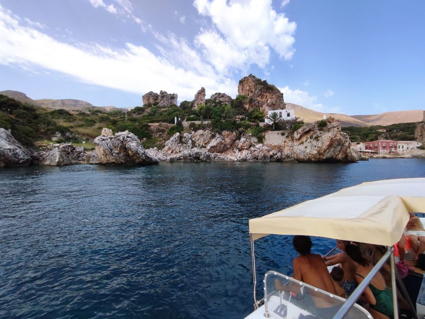 San Vito Lo Capo: Boat Trip with 3 Swimming Stops and Snacks - Guide storytelling and language: what to do if you do not speak Italian