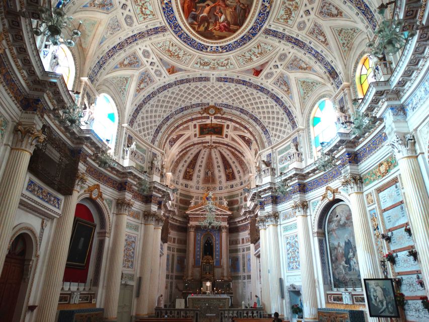 Scicli: Guided Walking Tour in Baroque City Center - The rock city start, San Bartolomeo at street level