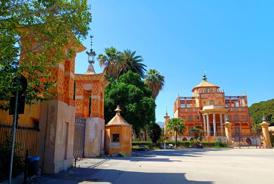 Scopri il Cuore di Palermo: arte, monumenti e mercati - Sant’Ignazio Church and its archaeological museum: why the tour starts here
