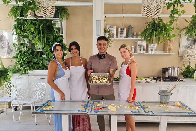 Seaview Cooking Class & Taormina local flavors with Chef Mimmo - Who this cooking class suits best