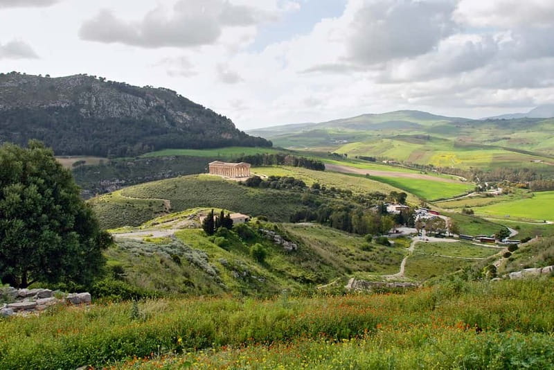 Segesta: Archeological Park Entry Ticket and App Audioguide - Fortifications, Faith, and Power: What These Stops Are Really Doing
