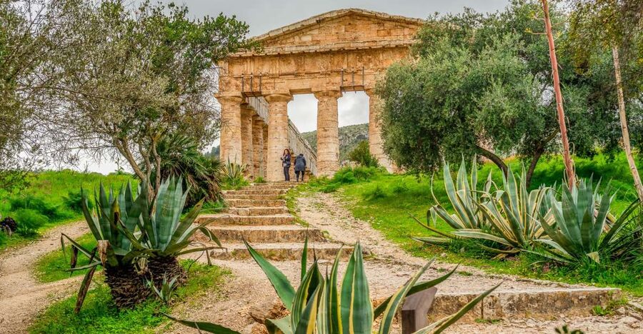 Segesta, Erice and Salt Pans Full-Day Excursion from Palermo - Erice hilltop town: where the views and food are worth the climb