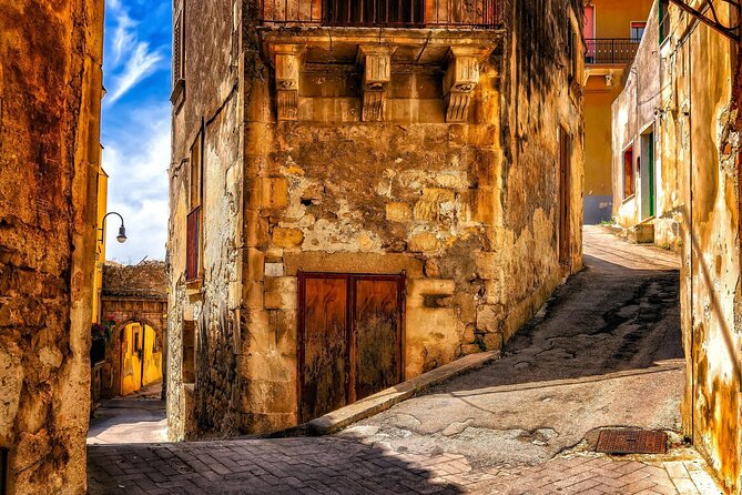 Shared Tour by Minivan or Car from Syracuse to Ragusa, Noto and Modica - Self-guided by design, how to make the most of limited time