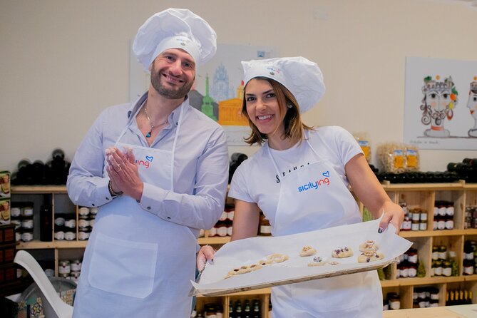 Sicilian cooking Class and Visit to the Catania Market - Meeting at Via Crociferi and Getting Ready for a Real Morning