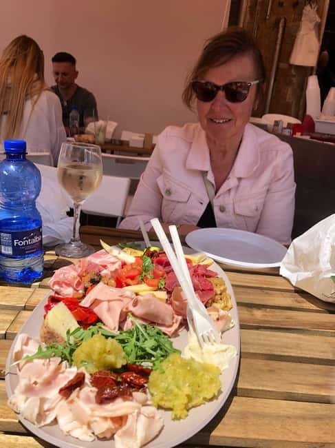 Sicilian food and wine tour in Siracusa - Price and value: what $96.29 really buys you