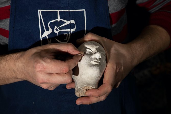 Sicilian puppets in Syracuse: show with behind-the-scenes visit - Puppeteer craft, mechanics, and costumes you’ll actually notice