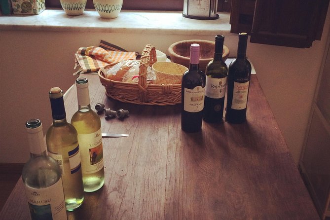 Sicilian Wines and cheeses Tasting in Palermo - The short walk stops that set the scene: Cathedral, Quattro Canti, Villa Bonanno, Chiesa Inferiore