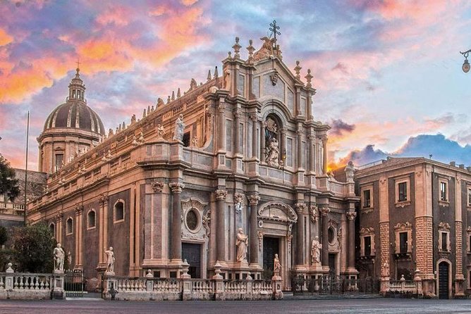 Sicily Baroque Grand Tour (Private) - The resort base near Syracuse: pool, spa, and time to reset