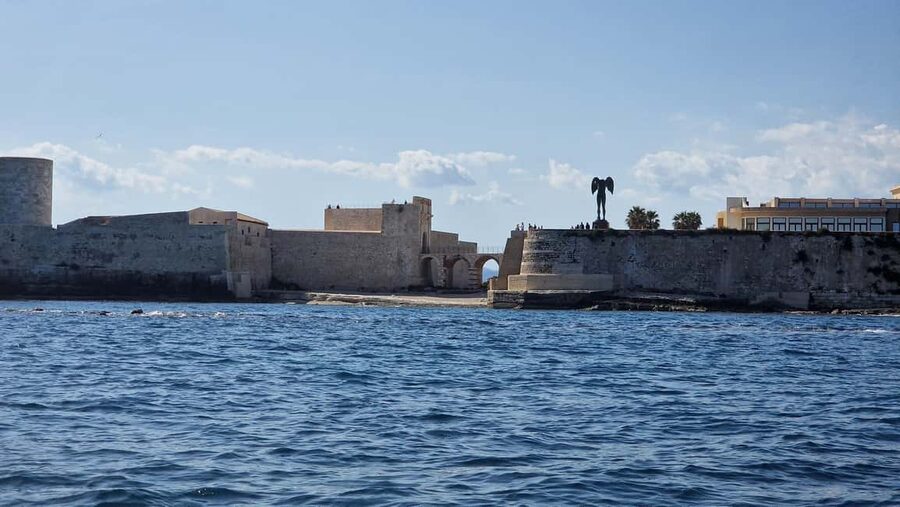 Siracusa: Ortigia +sea caves +Pillirina +fishing experience - Key Highlights You Should Not Miss