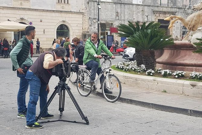 Siracusa tour on high tech bike - Cathedral Square and Fonte Aretusa, Where Syracuse Feels Like It Has a Pulse