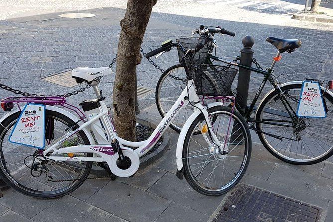 Siracusa tour on high tech bike - Baroque Streets, Marina Views, and the Jewish Bath Stop