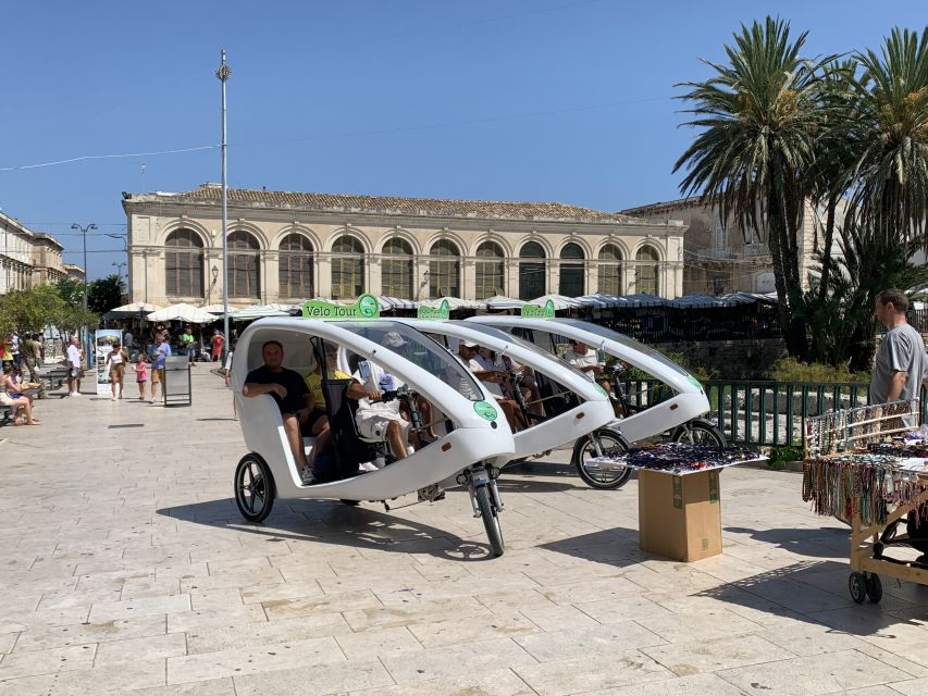 Siracuse: Guided Velobike Tour - The guides: the difference between seeing and understanding