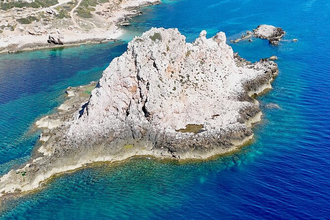 Small Group Dinghy Tour Favignana and Levanzo from Trapani - Caletta del Bue Marino: turquoise contrast and old tuff quarries