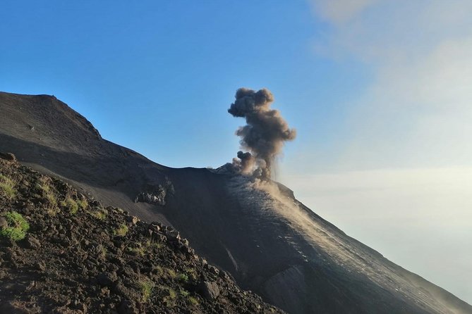 Stromboli: sunset trekking to Sciara del Fuoco - Ashàra - Practical tips to make your Stromboli sunset trek easier