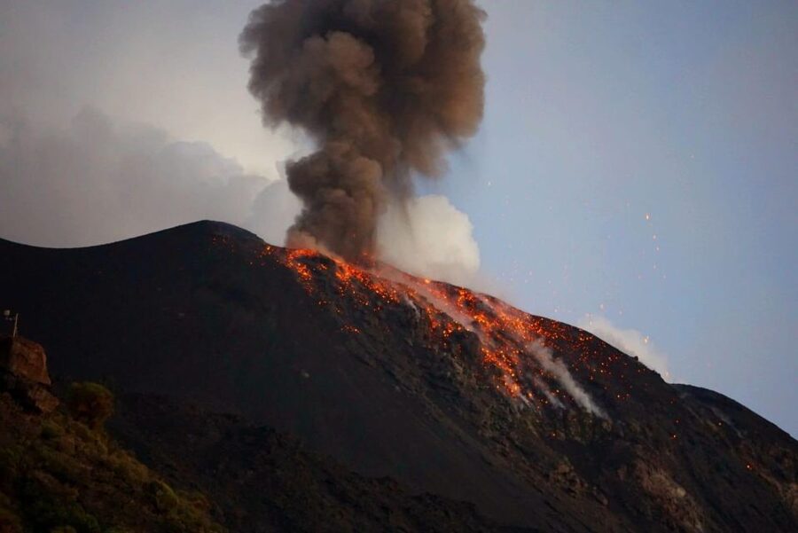 Stromboli: Sunset Trekking Tour - The 20-Minute Walk to the Sunset Observation Point