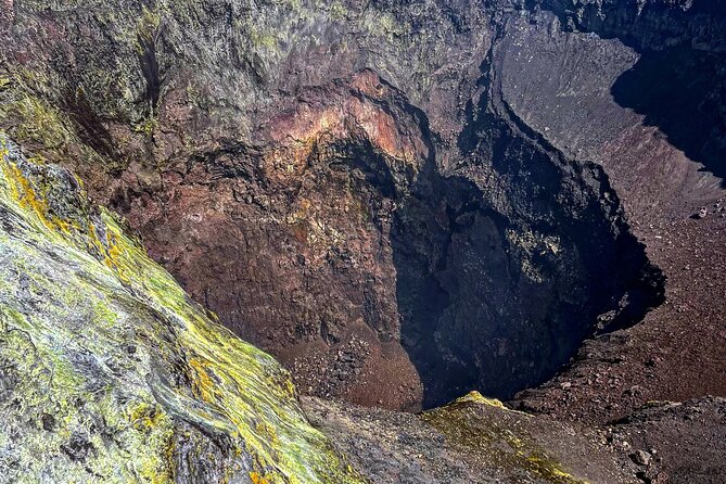 Summit Etna North 3380mt: 4x4 and trekking - Gear and health tips that keep the experience comfortable