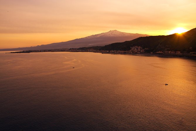 Sunset Mount Etna Tour from Taormina - Sunset photos over Sicily: how wind and fog can change the plan