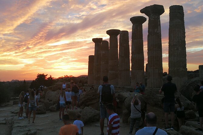 Sunset Tour of the Valley of the Temples - Getting Oriented Fast: Where You Meet and What That Changes