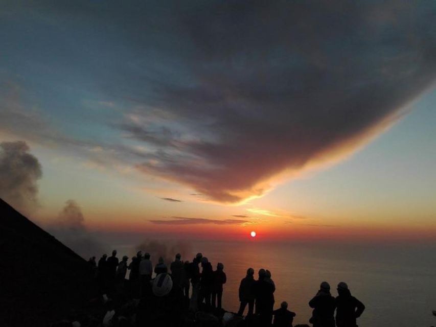 Sunset Trekking on vulcano Stromboli - The old cemetery stop, why it matters before the volcano viewpoint