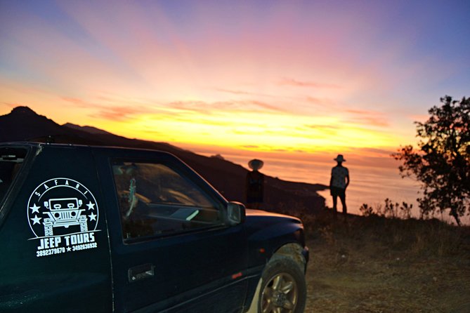 Sunset with BBQ by jeep - Stop 1 in Parco dei Nebrodi: Wild Nature Time With Admission Included
