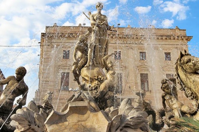 Syracuse and Ortygia Island Day Trip from Taormina - Price and value: what you pay, what you bring