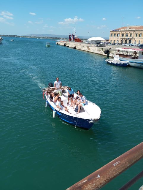 Syracuse: Boat tour Ortigia island,seacaves and Explanations - Key things to know before you go