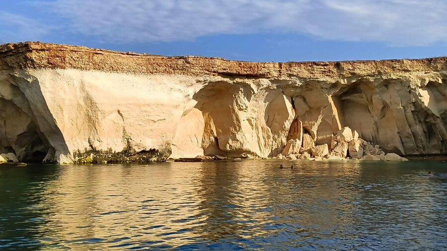 Syracuse:Boat tour Ortigia,Pillirina and seacaves - Who should book this boat tour, and who might prefer something else