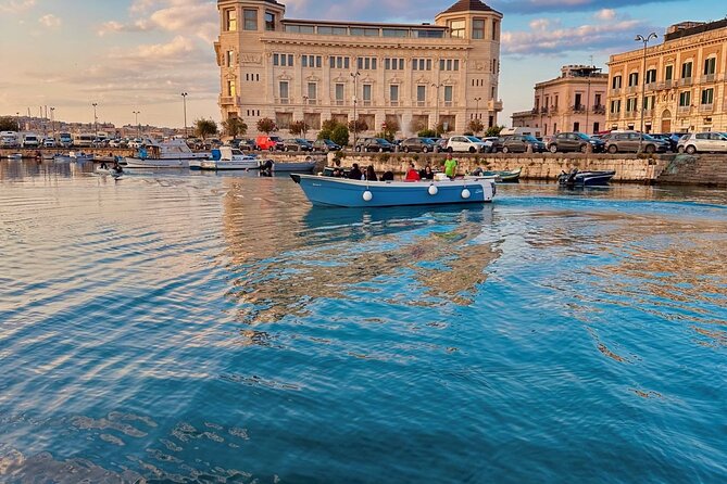 Syracuse: Boat tour with Aperitif 2 hours - Timing and what the 2 hours feels like