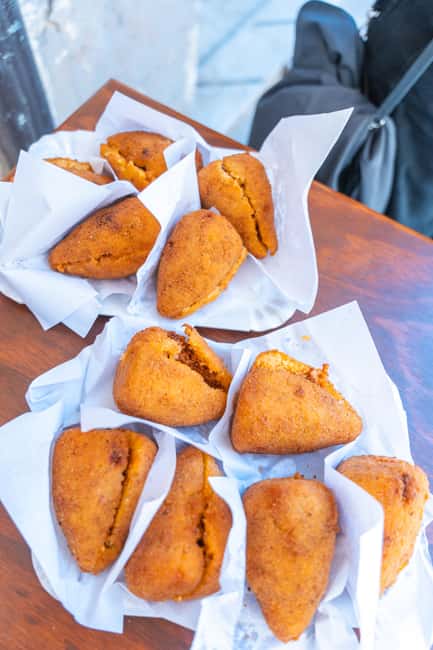Syracuse: Guided Street Food Tour in Ortigia - Who this Ortigia street food tour is best for