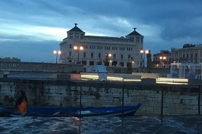 Syracuse Ortigia and Noto Private Tour - Syracuse Cathedral Stop and the Jewish Bath Visit