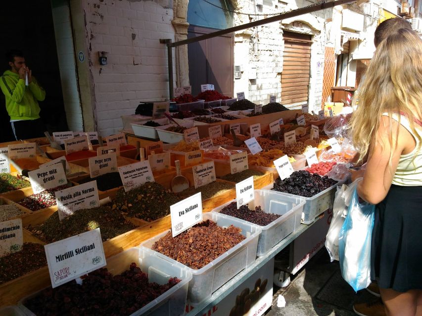 Syracuse: Ortigia Private Walking Tour - Private Tour Value: Licensed Guide, Flexible Pace, and Group Size Up to 9