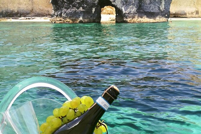 Syracuse private boat with aperitif - Price and Value: Is $180.04 Per Person Worth It?
