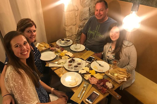 Syracuse Private Walking Tour with Traditional Lunch and Wine - Arethusa Fountain Myths: Seeing the Legend Behind the Water
