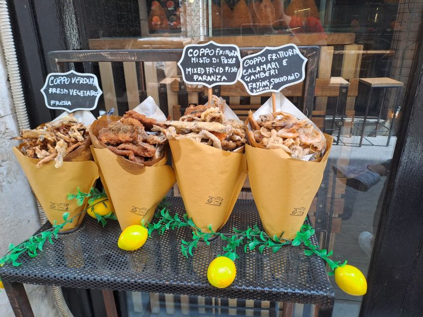 Syracuse: Street Food Walking Tour in Ortigia with Tastings - Arancini and impanate: why Syracuse does street snacks differently