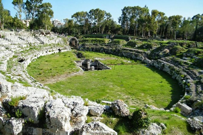Syracuse: tour of the Neapolis Archaeological Park (max 6 guests) - The stops that actually make the site click