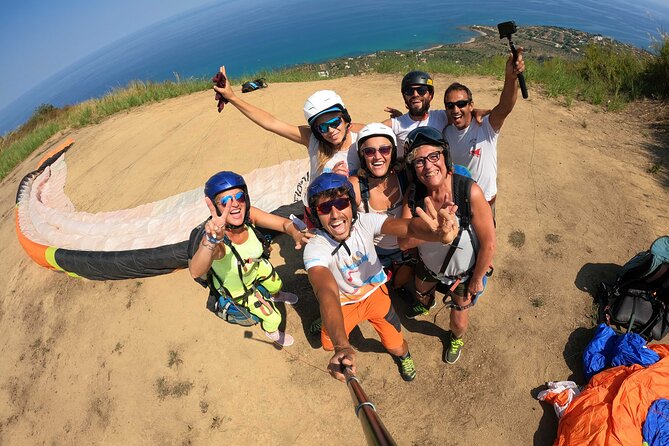 Tandem Paragliding Flight in Cefalù - Safety and comfort: the stuff that makes a tandem flight feel easy