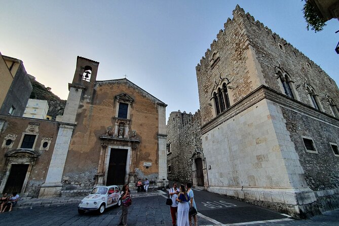 Taormina: A Self-Guided Audio Tour of Sicily’s Hilltop Town - Start at Porta Catania, then let the views set your pace