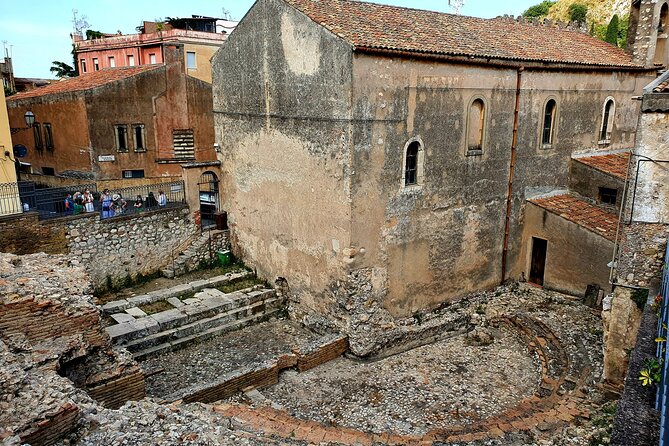 Taormina: A Self-Guided Audio Tour of Sicily’s Hilltop Town - A pastry pause at Bar Pasticceria