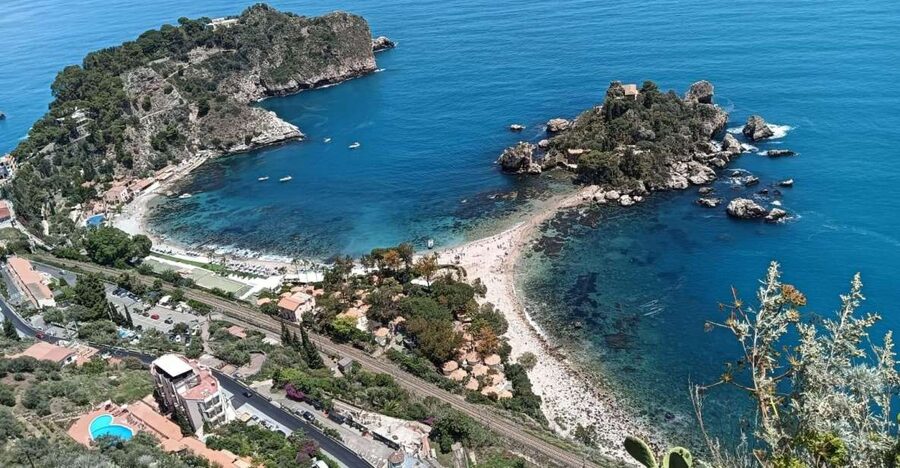 Taormina and Castelmola: Private tour - A Private 6-Hour Loop: From Messina to Castelmola to Taormina