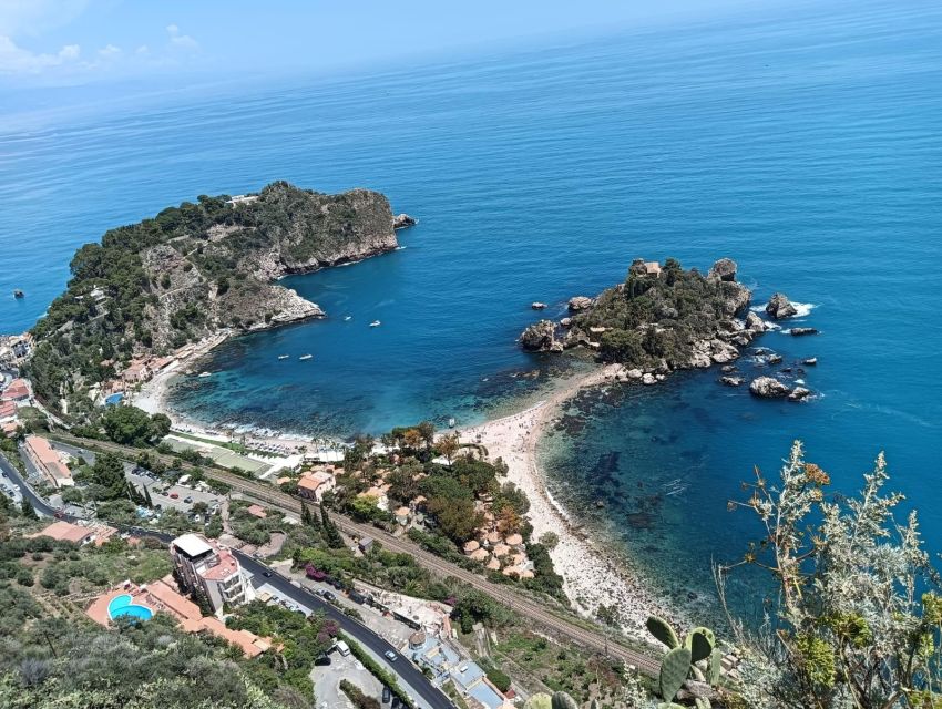 Taormina and Castelmola: Private tour - Castelmola Town Square and Castle Time for Photos