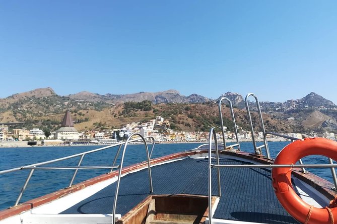 Taormina and Isola Bella Day Tour with Boat Trip from Messina - Messina’s main street stop: quick orientation, not a full city tour