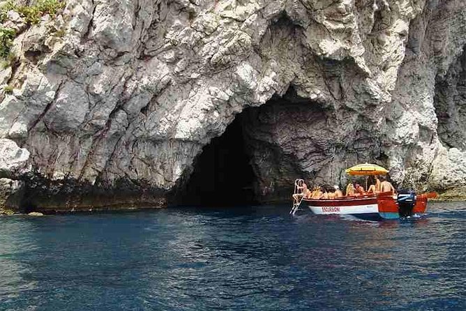 Taormina and Isola Bella Day Tour with Boat Trip from Messina - Mt. Etna and the east coast drive: how the guide turns transit into value