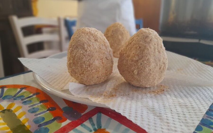 Taormina: Arancino Making Class with Drinks - Should You Book This Arancini Class in Taormina?
