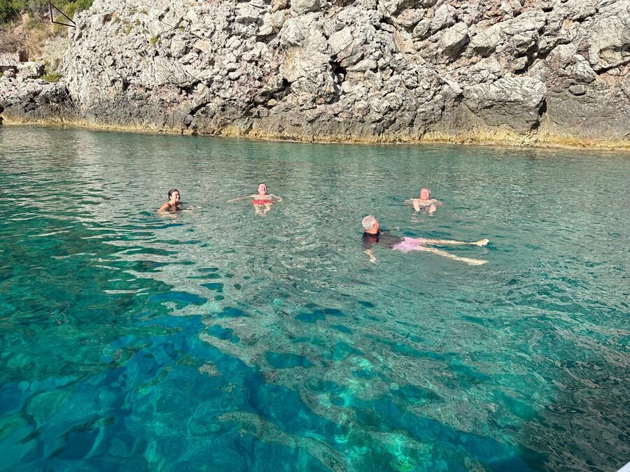 Taormina: Coastline Boat Tour with Aperitif and Snorkeling - Why This Taormina Boat Route Works So Well