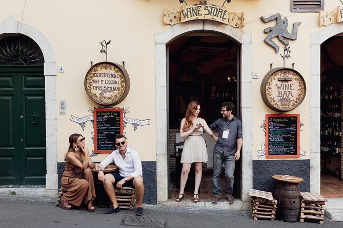 Taormina Food and Wine Walking Tour (Small Group or Private) - Stop 1: Fresh fish samples with a chef welcome and Grillo white wine