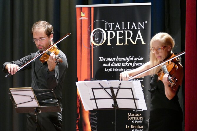 Taormina International Music Festival - The evening pacing, from arrival to the 9:15 pm start