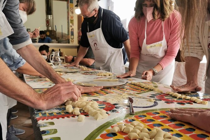Taormina Pizza Making Class- From Messina - From Messina to Taormina without the stress