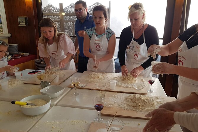 Taormina Pizza Making Class- From Messina - Porta Messina restaurant cooking class: what you do in the kitchen