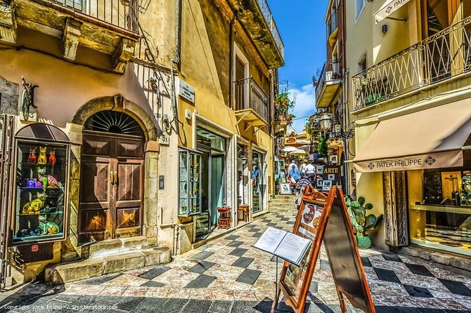 Taormina Private Walking Tour - Private and English-speaking, with a mobile ticket and a clear start