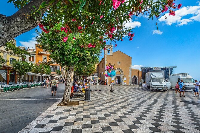 Taormina Private Walking Tour: Explore Top Sights & Hidden Gems - Price and Group Size, and Whether It Fits Your Budget